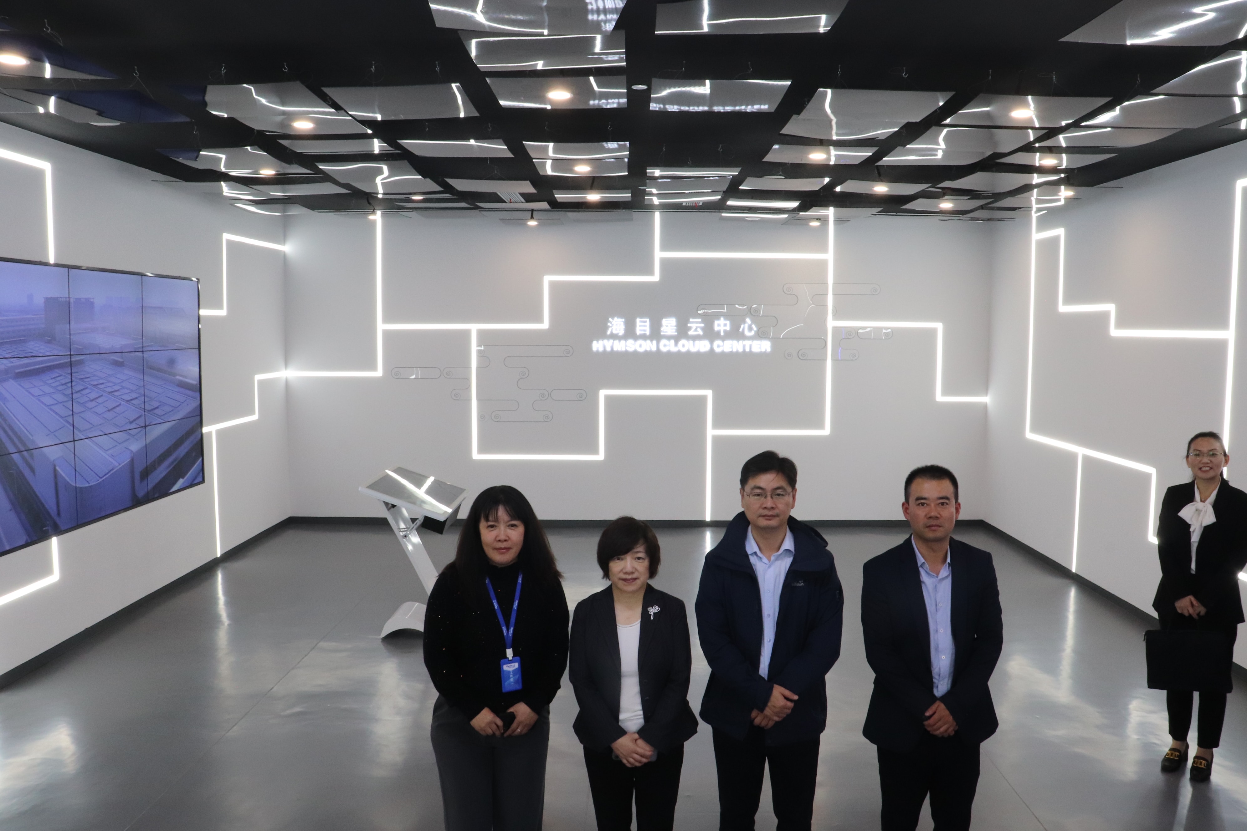 常州營商環境督察組來訪海目星江蘇基地.jpg